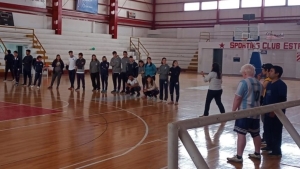 Goalball: importante jornada con los estudiantes del ISEF