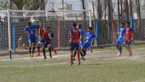 San Lorenzo de Ullum viene de golear a su par de Unión de Villa Krause. De todos modos, ambos equipos son de los más animadores del campeonato de Cuarta División.