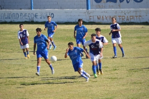 9 de Julio y Unión VK protagonizaron un gran partido de fútbol, con muchos goles, en el este de la provincia. 